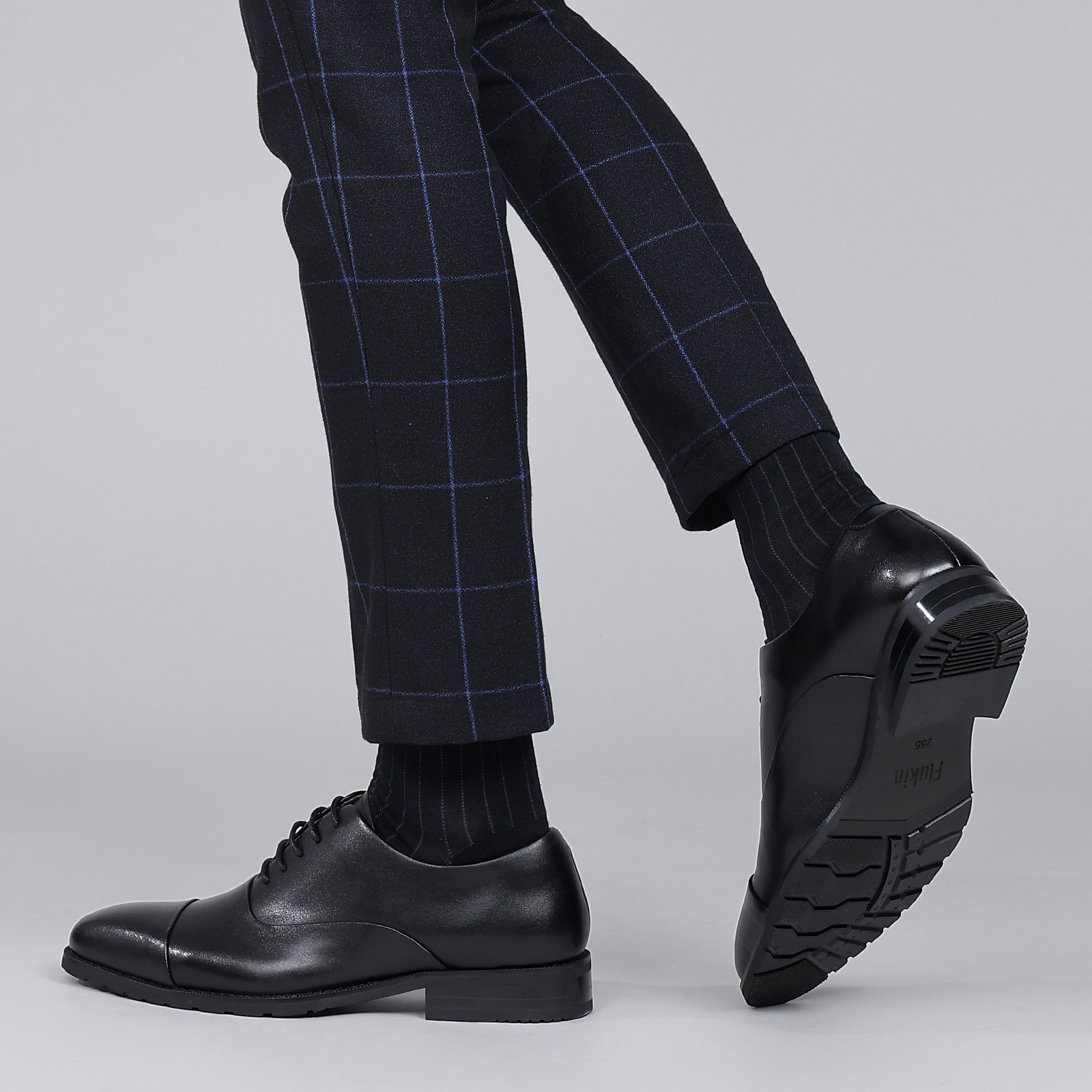 51 Flukin ビジネスシューズ 革靴 メンズ レスシューズ ウォーキング 通気性 紳士靴 歩きやすい 防滑 内羽根 軽量 防水 高級レザー フォーマル - Image 9