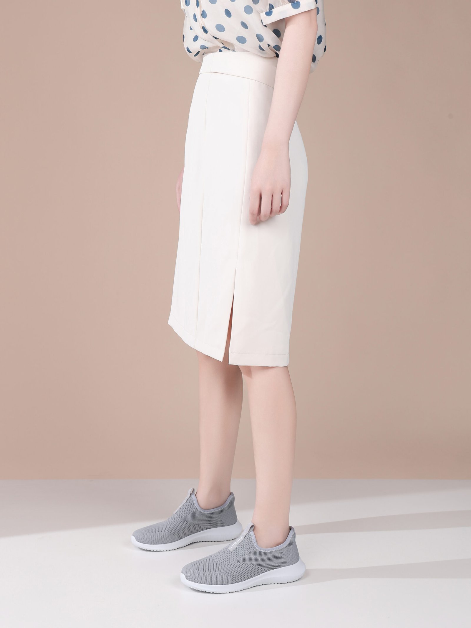 A52A4236 Flukin 軽量ランニングシューズ スリッポン カジュアル スニーカー 通気性 健歩 滑り止め 通勤 春秋夏 歩きやすい カジュアル 立ち仕事 軽量 - Image 8