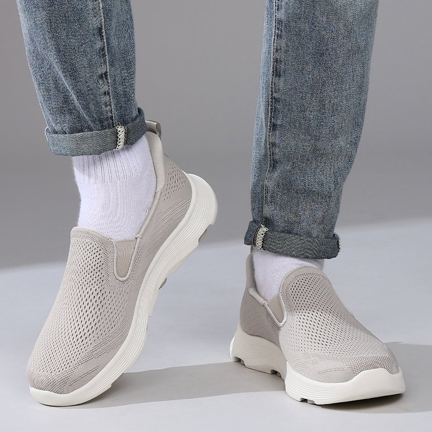 8 Flukin スリッポン 健歩シューズ 白スニーカー ローファー レディース 男 ハンズフリー靴 上履き ベージュ 軽量 幅広 通気 衝撃吸収 ウォーキング 疲れにくい 立ったまま履ける クッション性 滑り止め 仕事 履きやすい 通気性 春 夏 秋 - Image 5